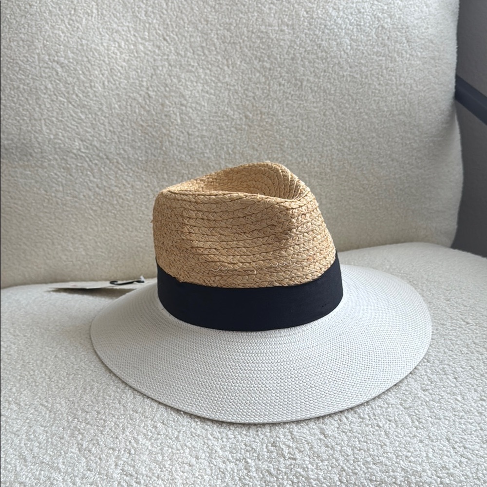 NWT Zara Straw and Black Band Hat S